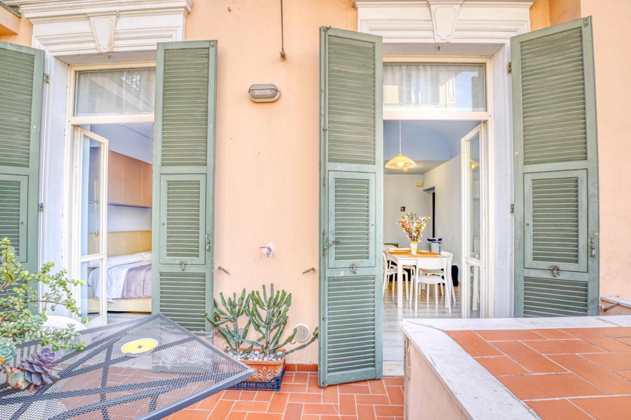 Vivi La Dolce Vita A Due Passi Dal Mare Bordighera Exterior foto